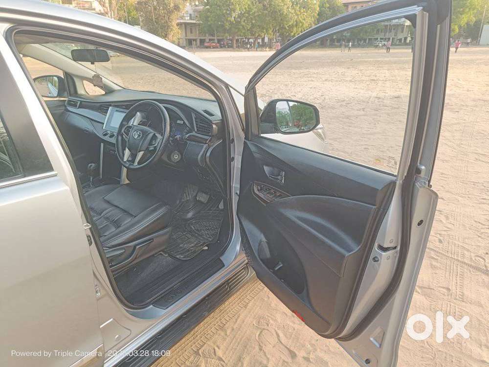 Toyota Innova Crysta 2.8 Gx At, 2020, Diesel