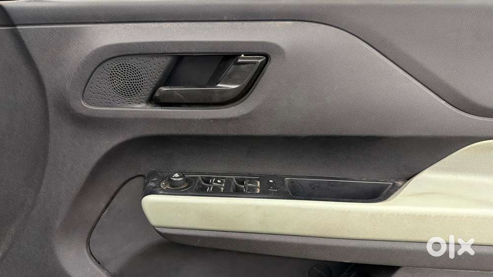 Tata Punch Camo Adventure Mt, 2022, Petrol