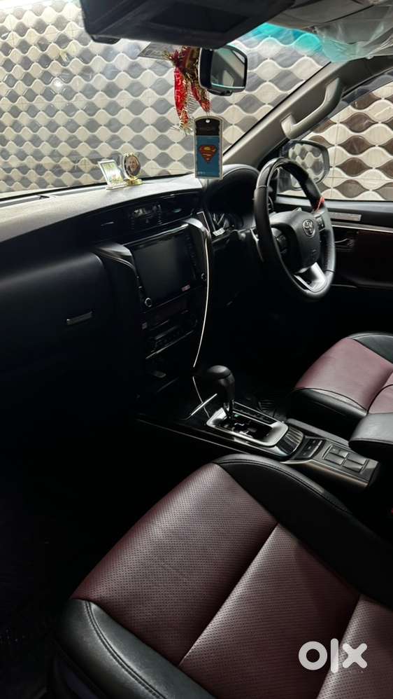 Toyota Fortuner Legender Diesel Automatic 2025