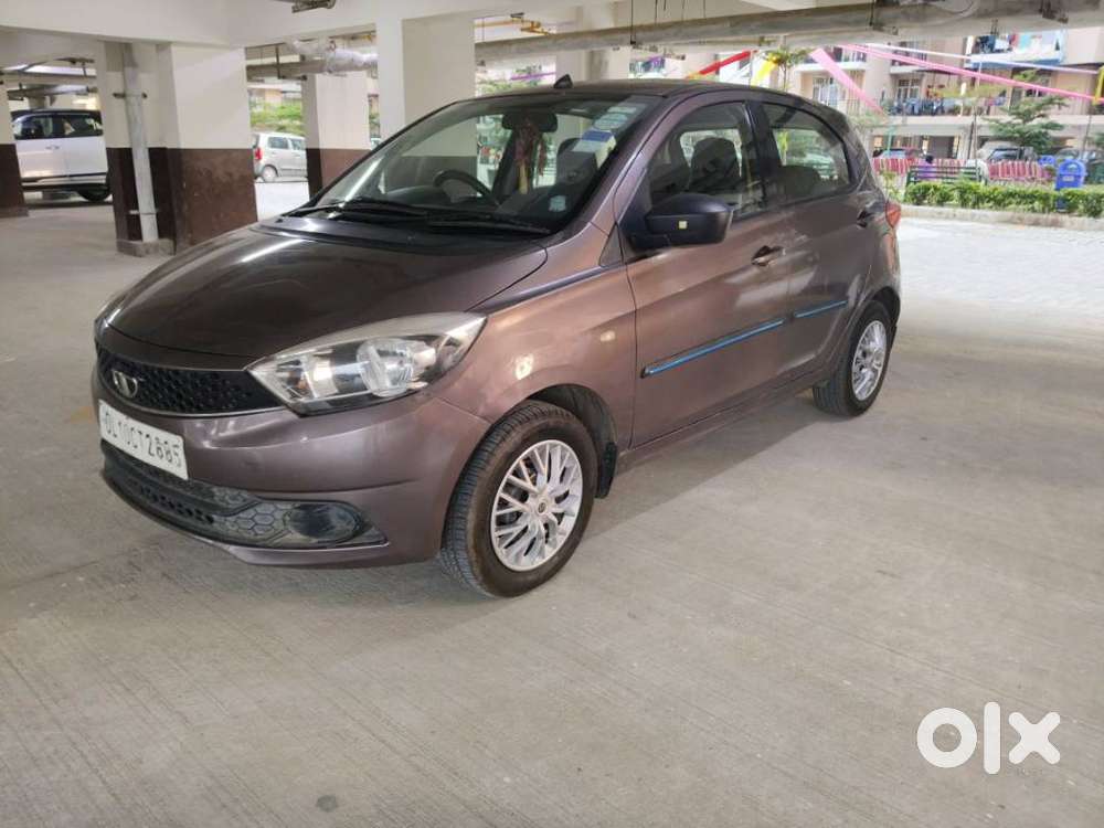 Tata Tiago 1.2 Revotron Xt (o), 2016, Petrol