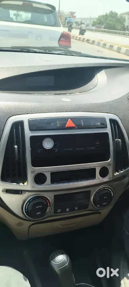 Hyundai I20 Asta Diesel 2013