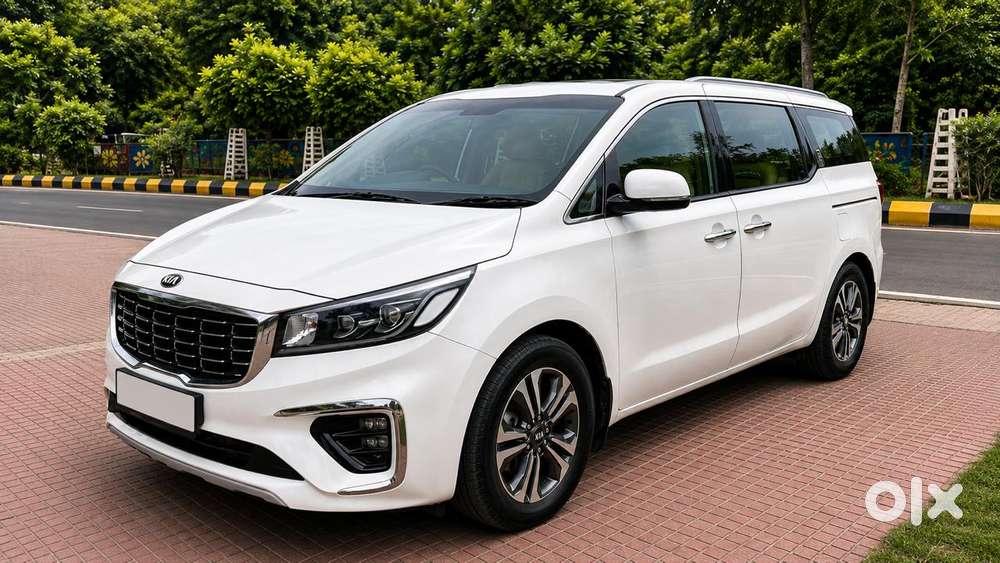 Kia Carnival Premium, 2021, Diesel