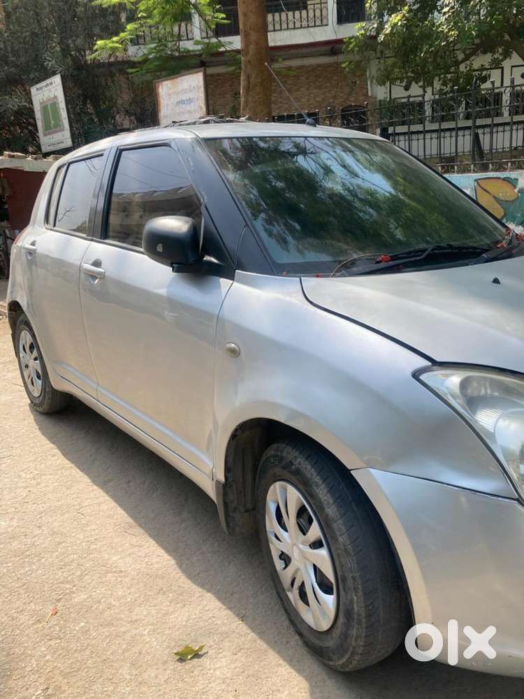 Maruti Suzuki Swift 2010 Cng & Hybrids Well Maintained