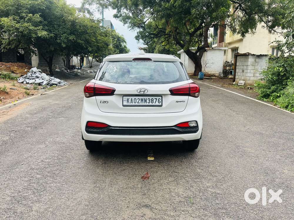 Hyundai I20 Sportz 1.2 Bs-iv, 2018, Petrol