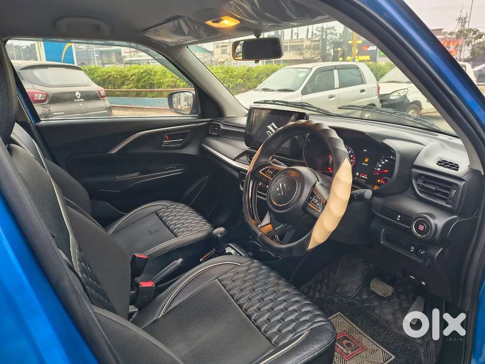 Maruti Suzuki Swift Zxi Plus Dual Tone, 2025, Petrol