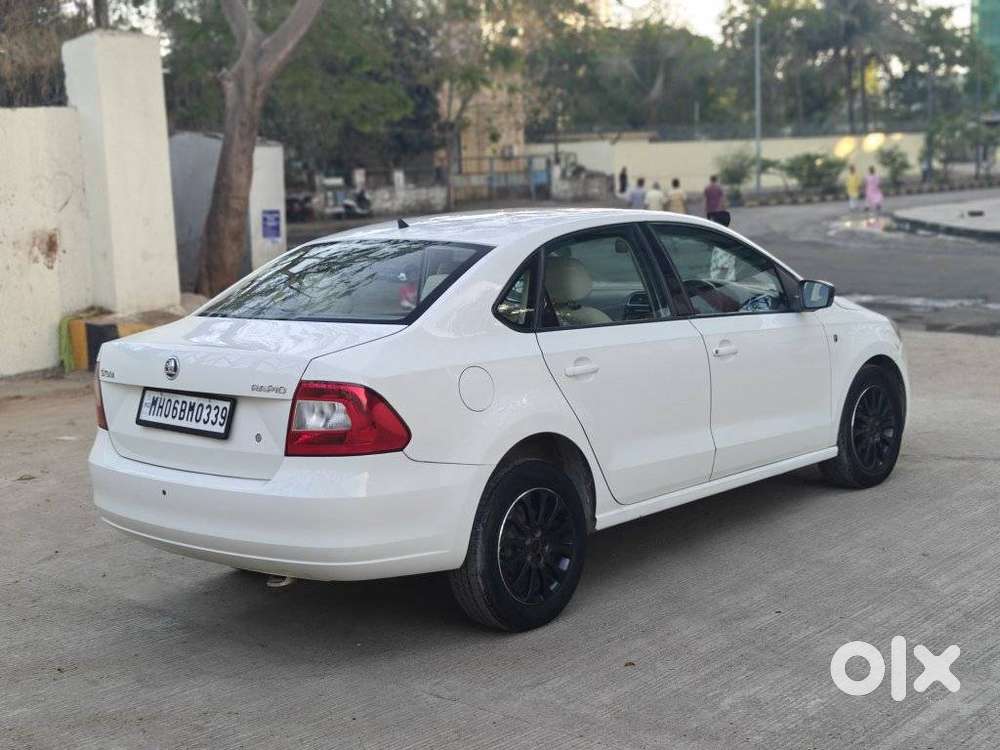 Skoda Rapid 2013-2016 1.6 Mpi At Elegance, 2014, Petrol