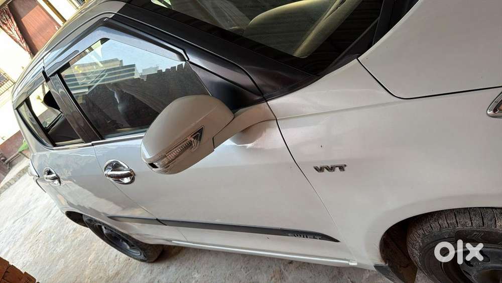 Maruti Suzuki Swift Petrol Manual 2014