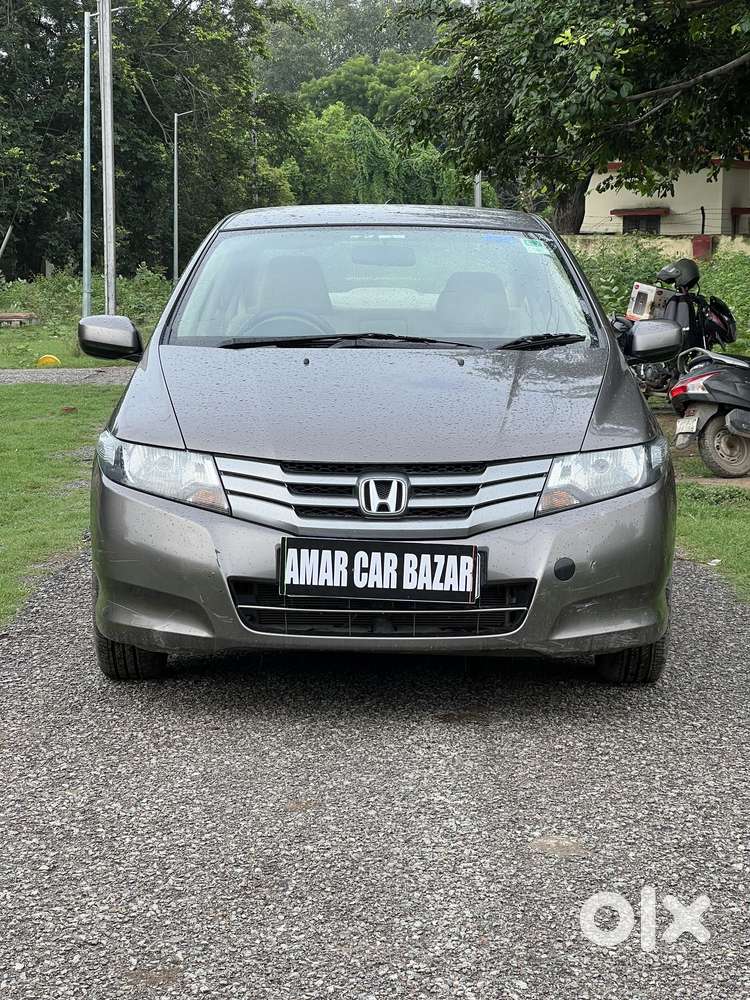 Honda City 1.5 E Mt, 2011, Petrol