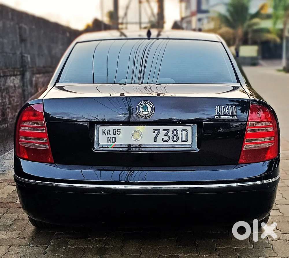 Skoda Superb 2006 Diesel 48000 Km Driven