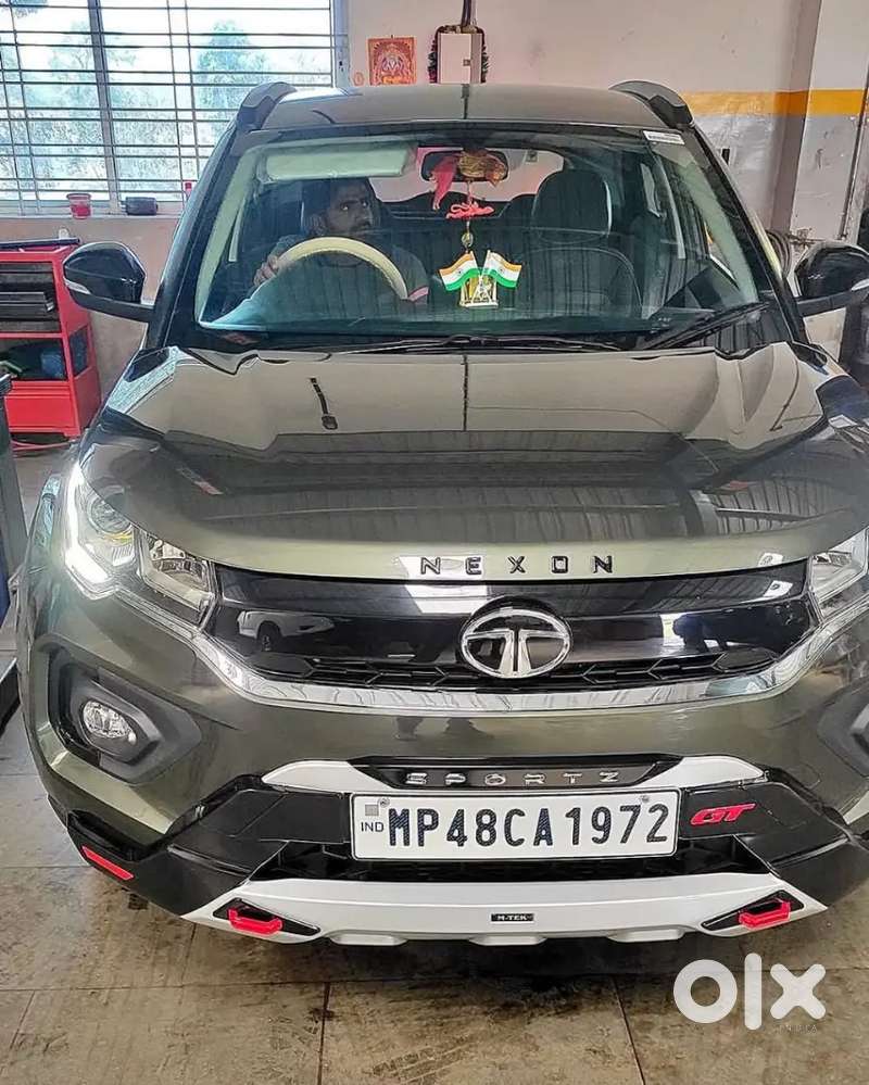 Tata Nexon Revotron Xz 2021 पेट्रोल