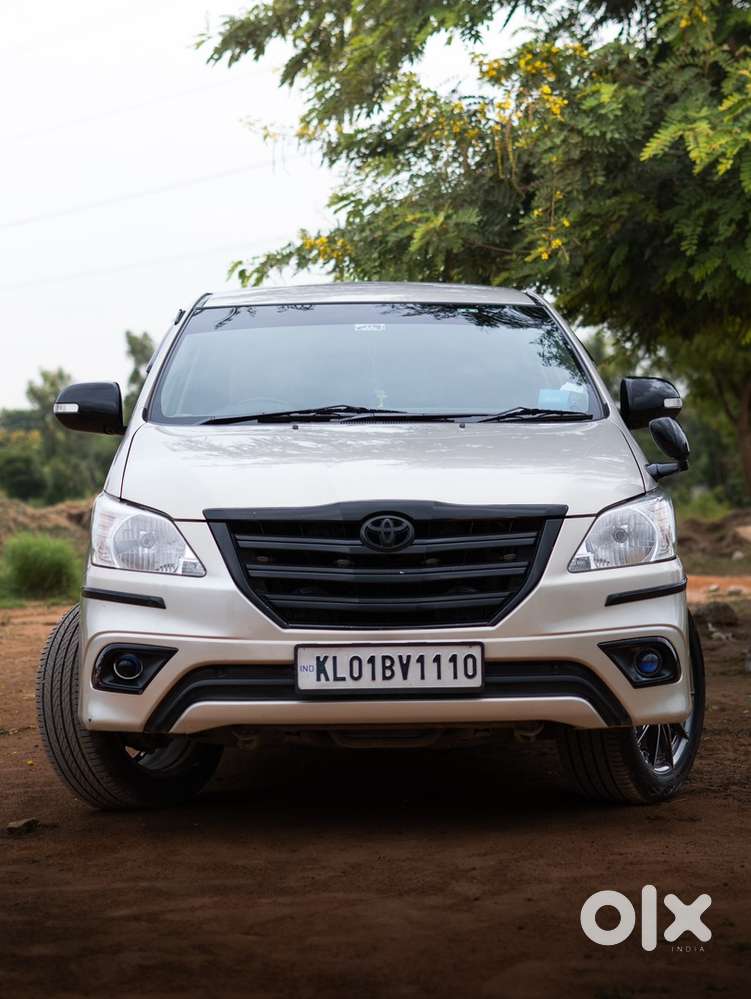 Toyota Innova Diesel 2015 Car