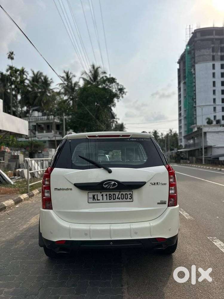 Mahindra Xuv500 At W6 2wd, 2016, Diesel