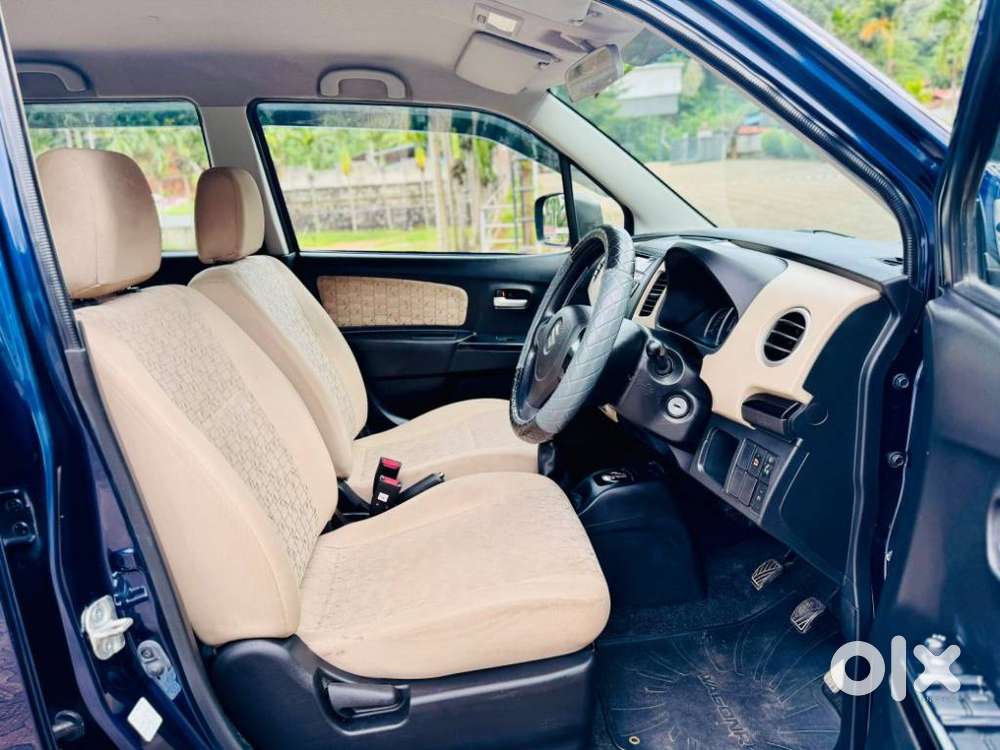 Maruti Suzuki Wagon R Vxi 1.0, 2018, Petrol