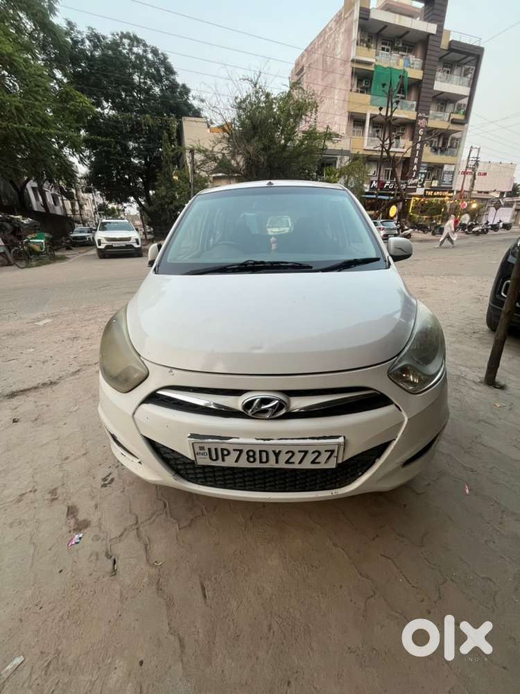 Hyundai I10 Sportz 2015 Km Driven