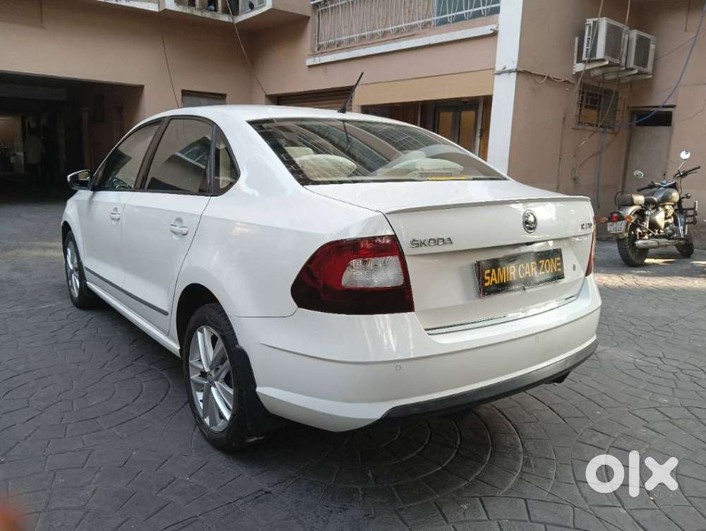 Skoda Rapid 1.6 Mpi At Style, 2019, Petrol