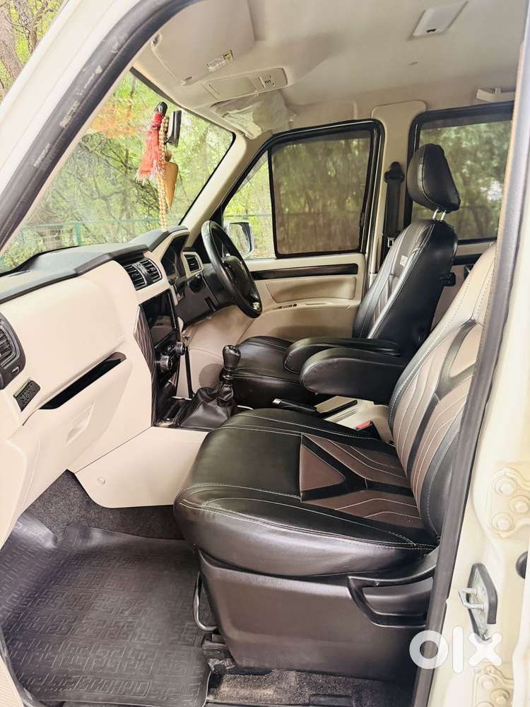 Mahindra Scorpio S11 Mt 7s, 2023, Diesel