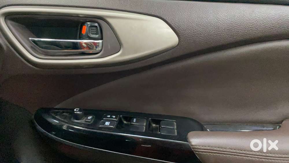 Toyota Urban Cruiser Taisor V 1.0 Petrol Mt, 2024, Petrol