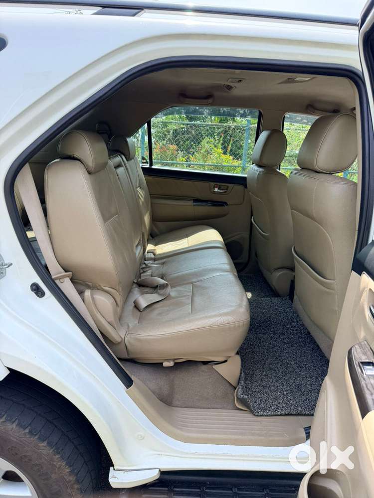 Toyota Fortuner 3.0 4x2 Automatic, 2014, Diesel