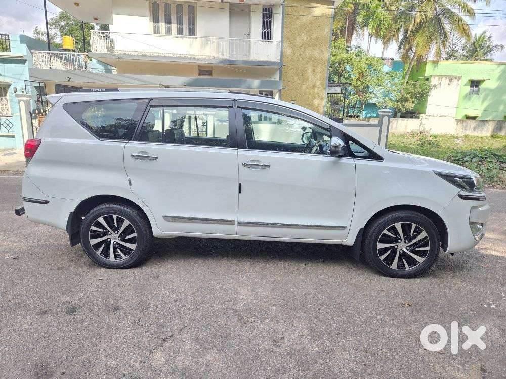 Toyota Innova Crysta 2.4 Z 7 Str, 2024, Diesel