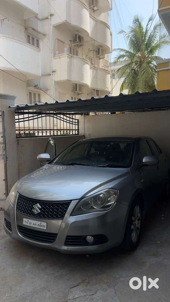 2012 Maruti Kizashi Petrol Automatic Year