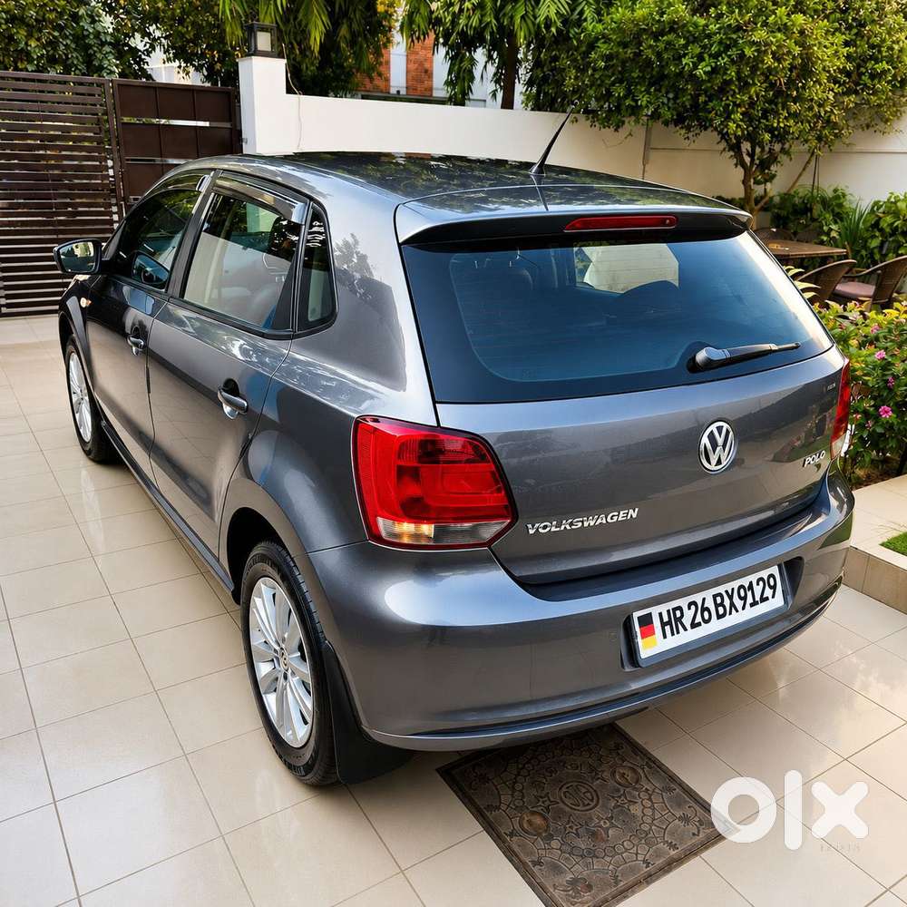 Volkswagen Polo Petrol Highline 1.6l, 2013, Petrol