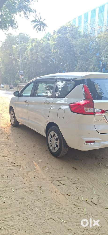 Maruti Suzuki Ertiga 1.5 Vxi, 2021, Petrol