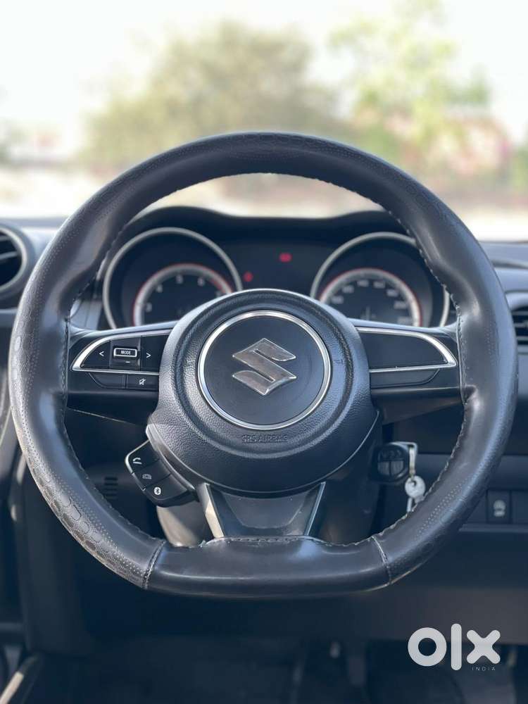 Maruti Suzuki Swift Vxi Optional, 2022, Petrol