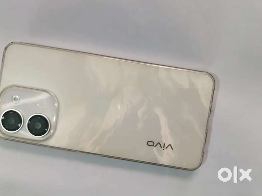 Vivo y11 5g 64gb intenel storeg 4 gb ram