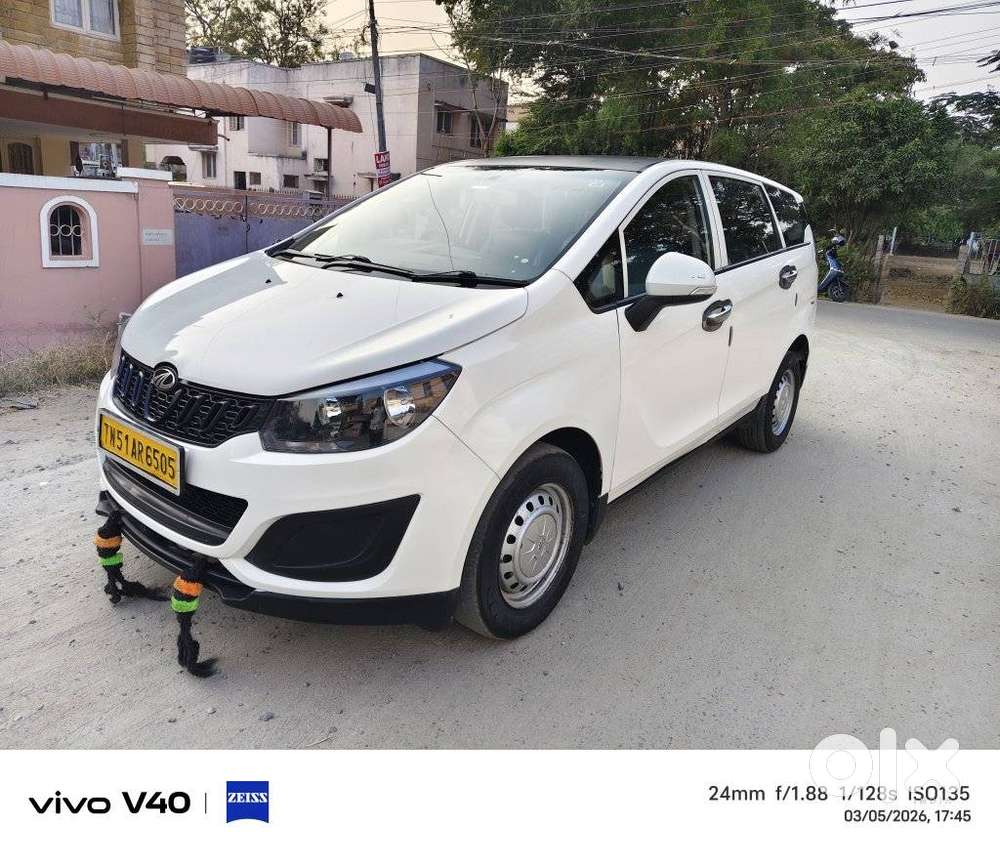Mahindra Marazzo M2, 2022, Diesel