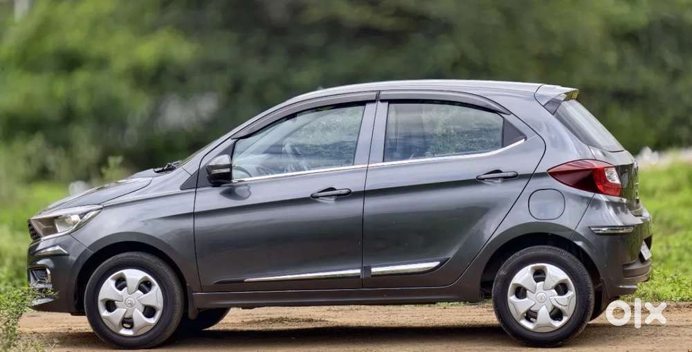 Tata Tiago 1.2 Revotron Xt, 2020, Petrol