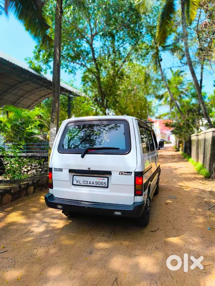 Maruti Suzuki Omni 2016 Petrol Well Maintained