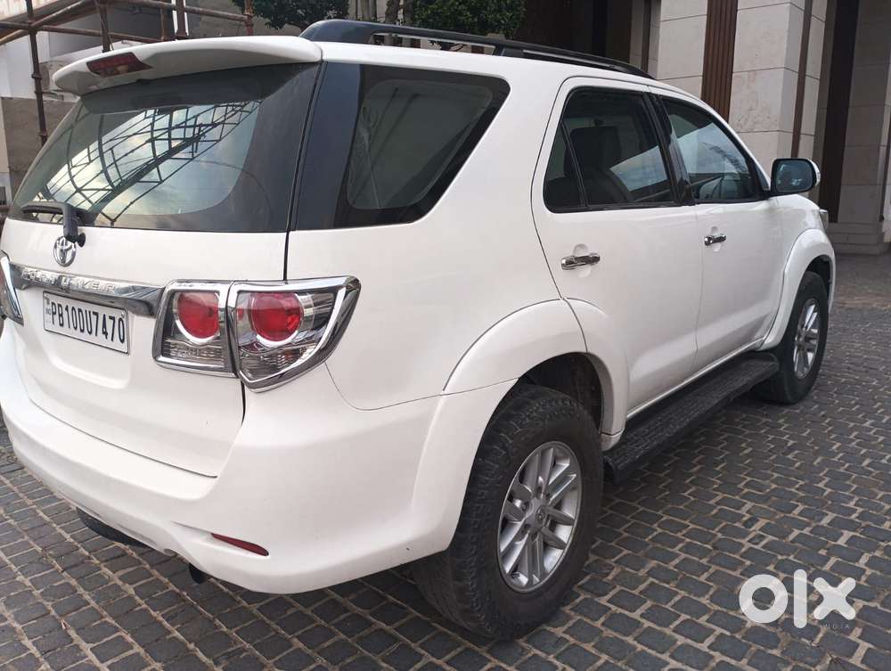 Toyota Fortuner 2011-2016 2.5 4x2 Mt Trd Sportivo, 2012, Diesel