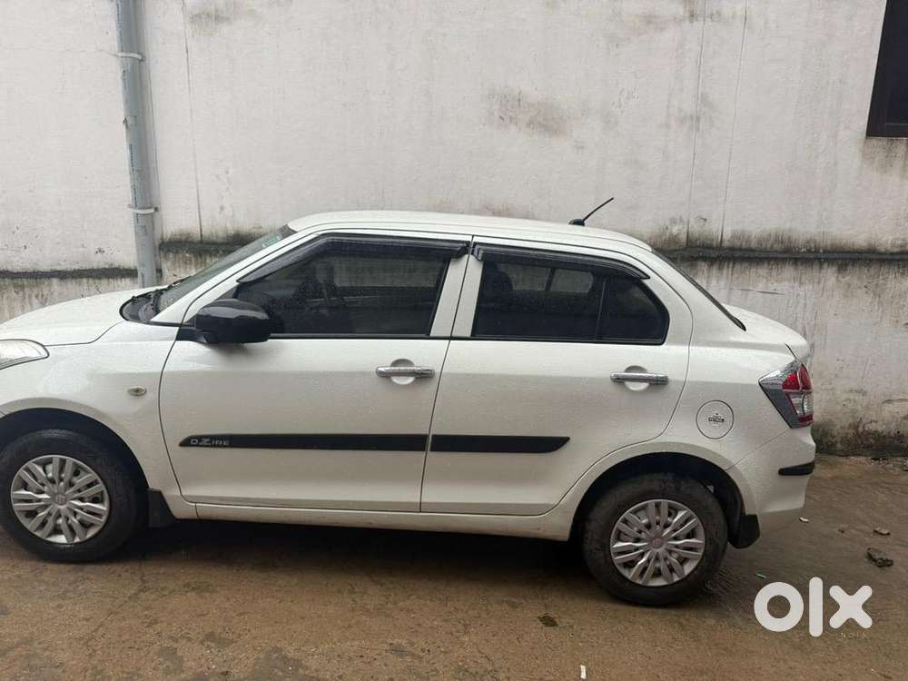 Maruti Suzuki Swift Dzire Tour 2022 Petrol 116000 Km Driven