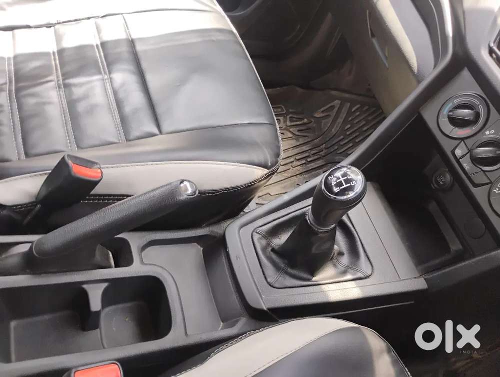 Maruti Suzuki Brezza 2024 Petrol Well Maintained