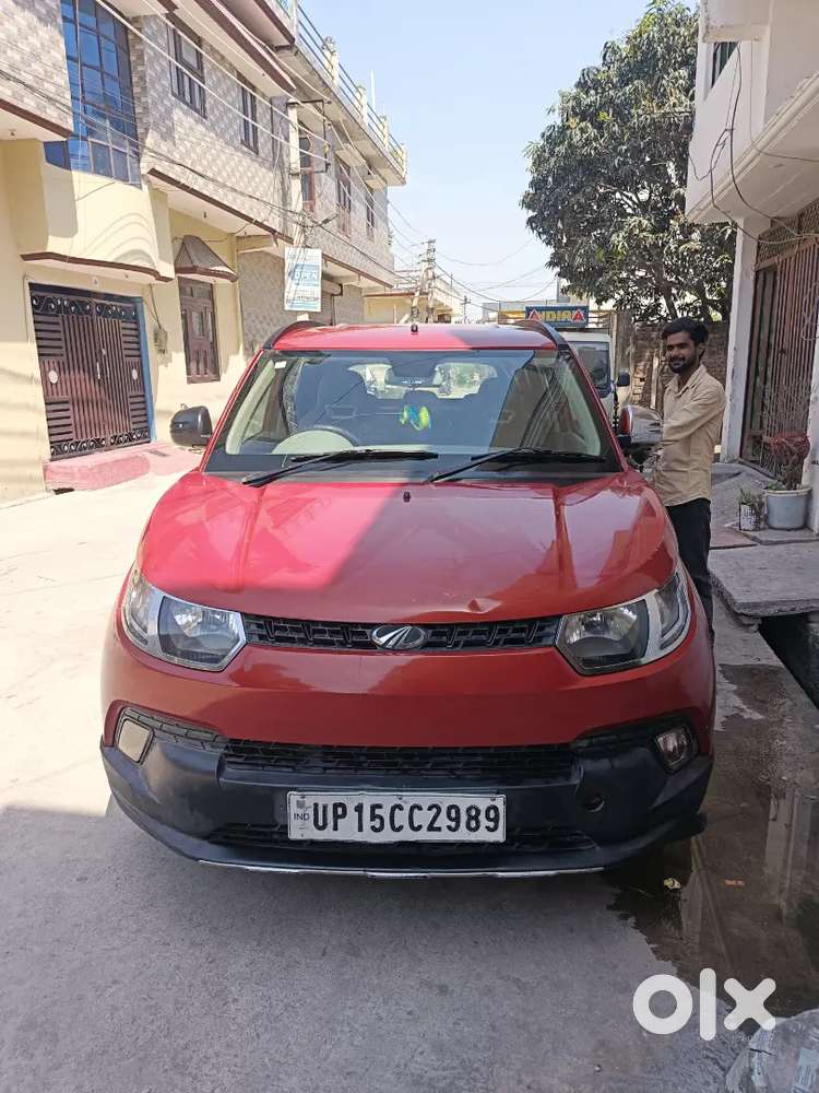 Kuv100 6 Seater Car