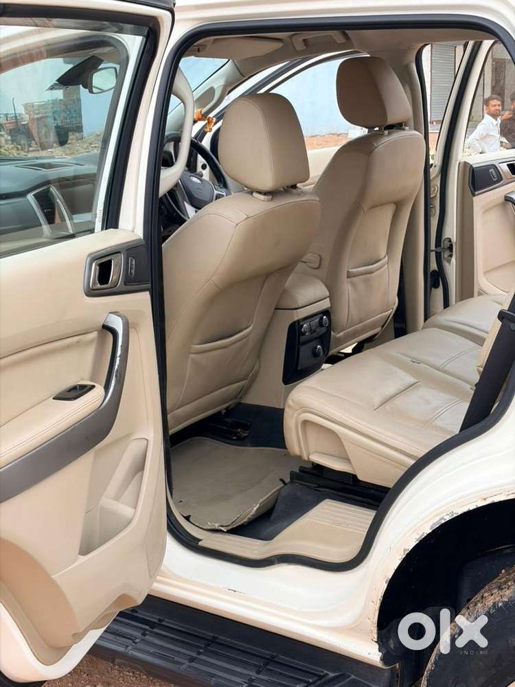 Ford Endeavour 2016 Diesel Well Maintained
