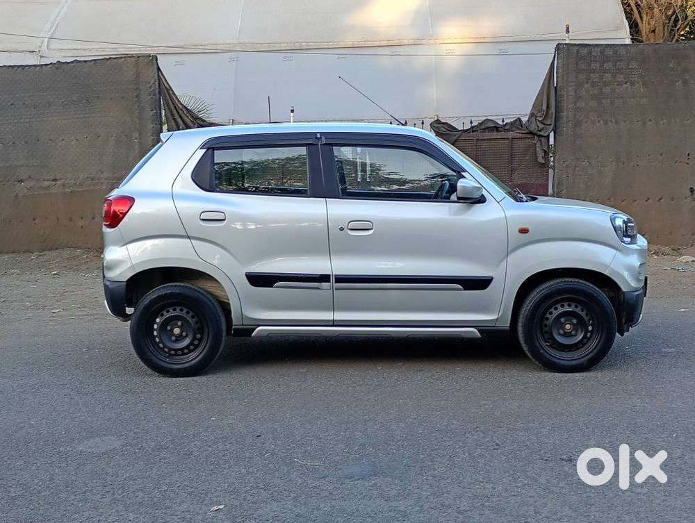 Maruti Suzuki S-presso Vxi Plus, 2023, Petrol