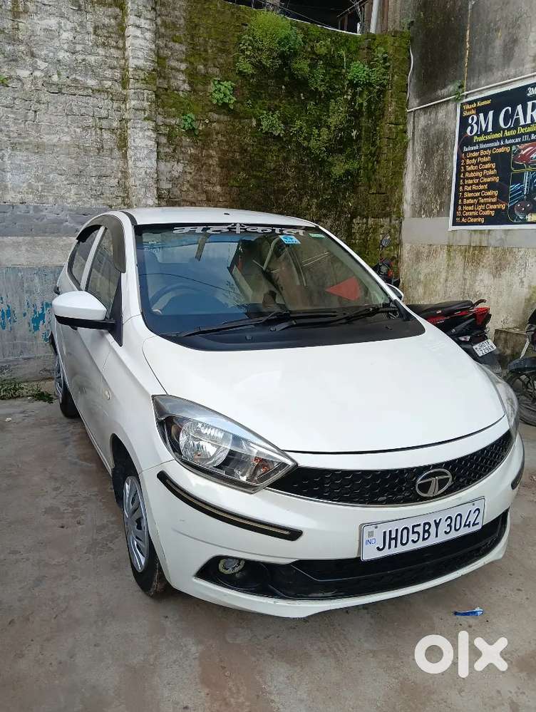 Tata Tiago Revotron 2018