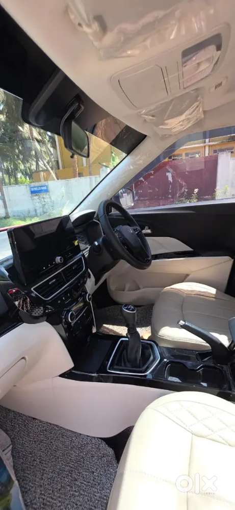 Mahindra Xuv 3xo Petrol 2025 Manual