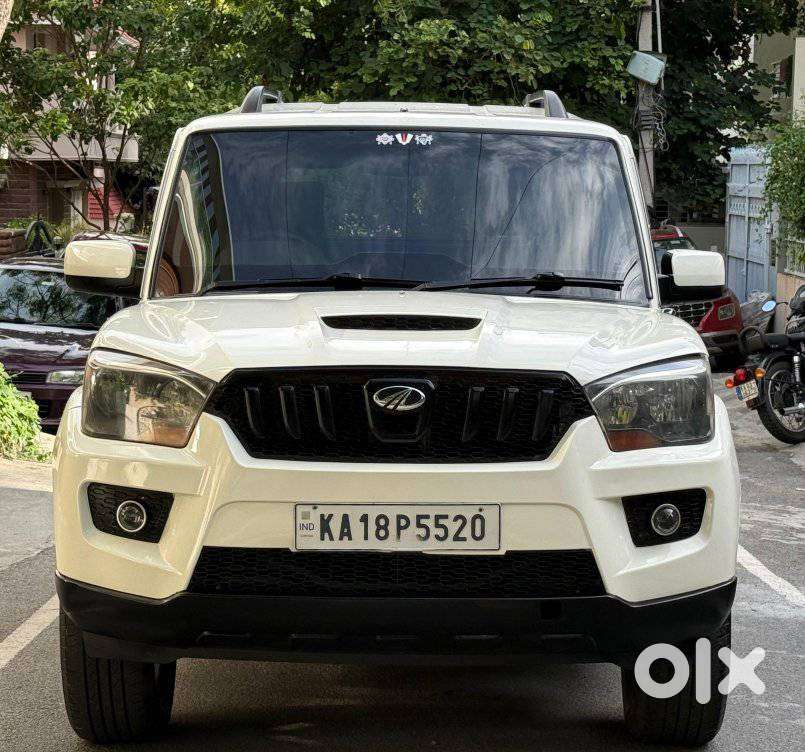 Mahindra Scorpio, 2015, Diesel