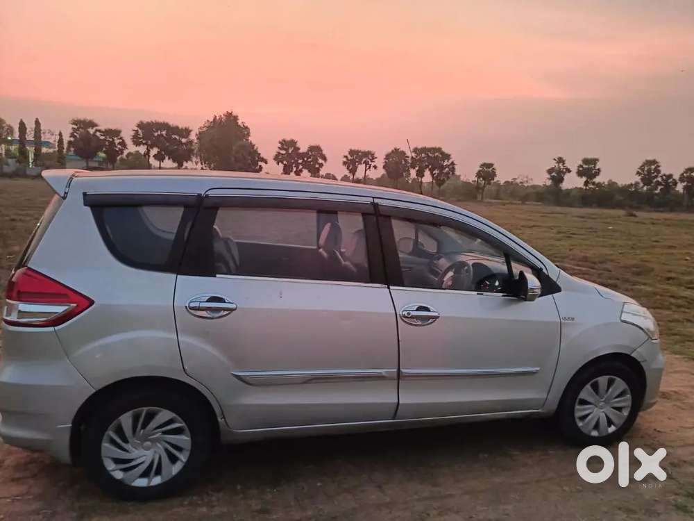 Maruti Suzuki Ertiga 2017 Diesel 160000 Km Driven