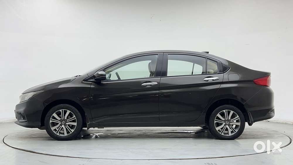 Honda City I-vtec V, 2017, Petrol