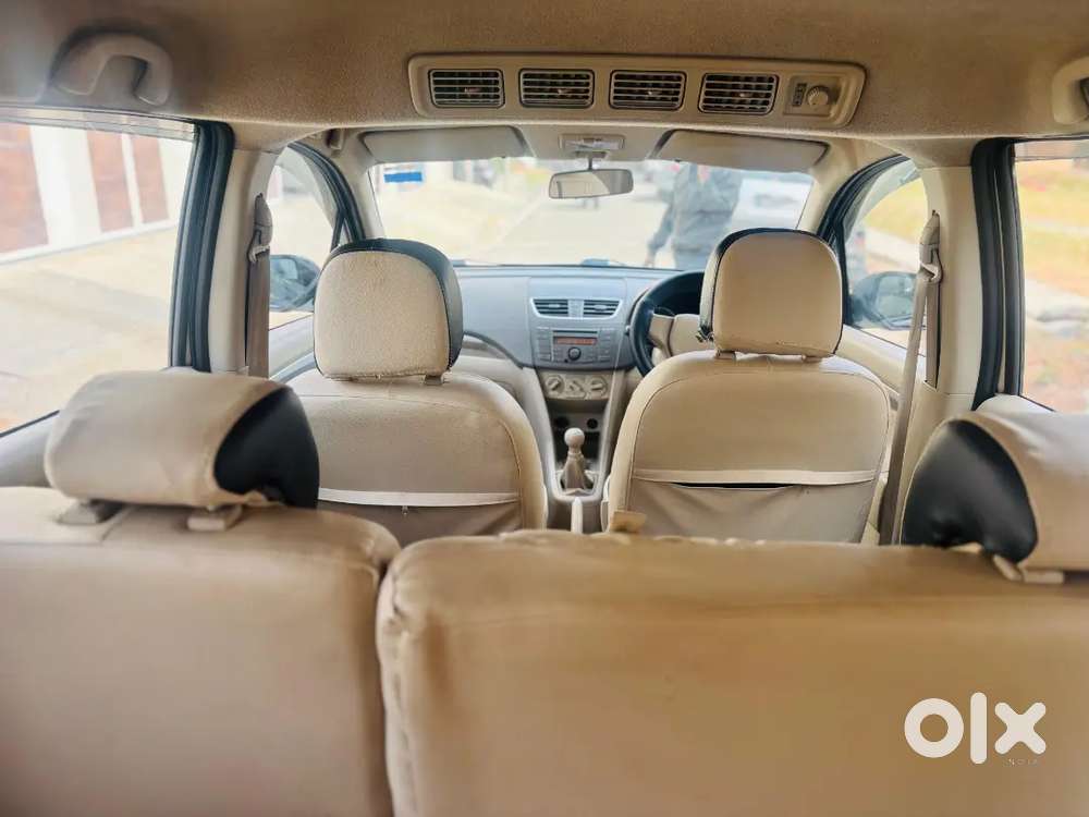 Maruti Suzuki Ertiga Vxi (2014)