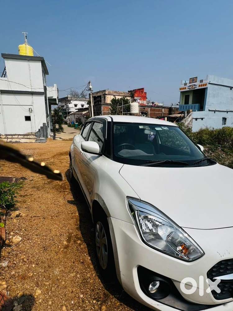 Maruti Suzuki Swift 2023 Petrol Well Maintained