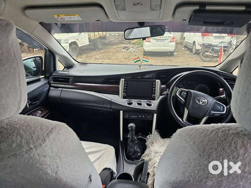 Toyota Innova Crysta 2.7 Gx Limited Edition 7 Str, 2023, Diesel