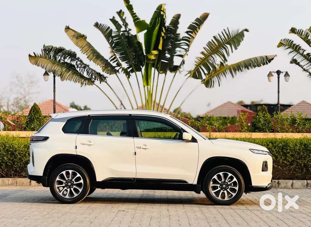 Maruti Suzuki Grand Vitara 1.5 Zeta Plus Intelligent Hybrid Ecvt, 20..
