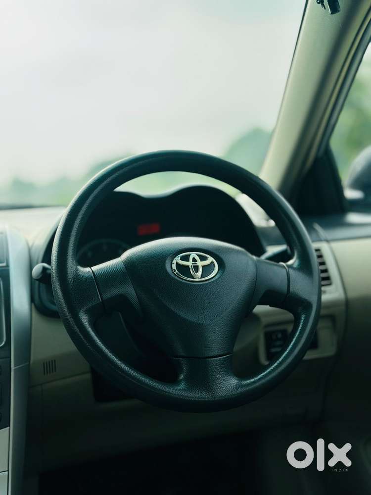 Toyota Corolla Altis G, 2012, Diesel