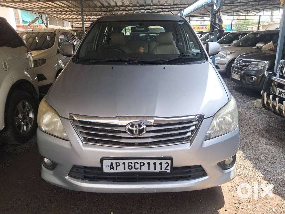 Toyota Innova 2.5 V 7 Str, 2013, Diesel