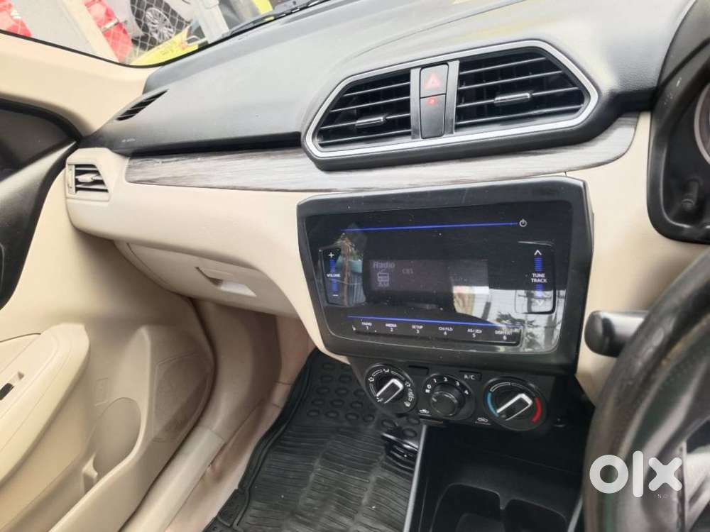 Maruti Suzuki Dzire 1.2 Vxi, 2021, Petrol