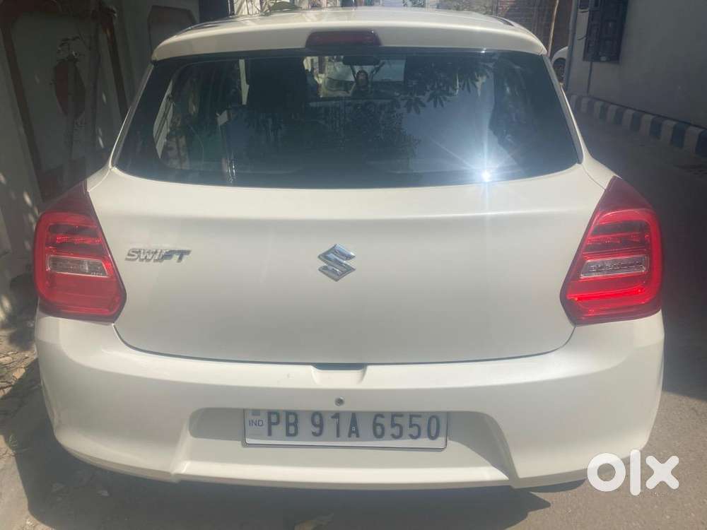 Maruti Suzuki Swift 2018 Petrol 22101 Km Driven